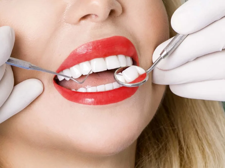 Porselen Dişin Altındaki Diş Çürürse! Ne Yapılır?